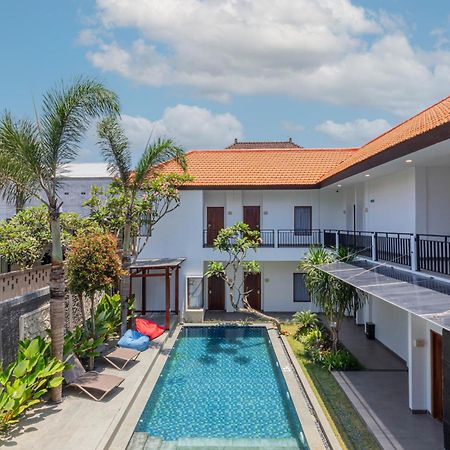 The Baliem Hotel Jimbaran  Exterior photo
